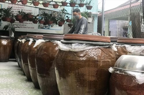 Thấp thỏm nước mắm Nam Ô cận Tết