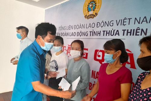 Chính trị - Xã hội An sinh xã hội Chi 14 tỷ đồng hỗ trợ tết cho đoàn viên, người lao động