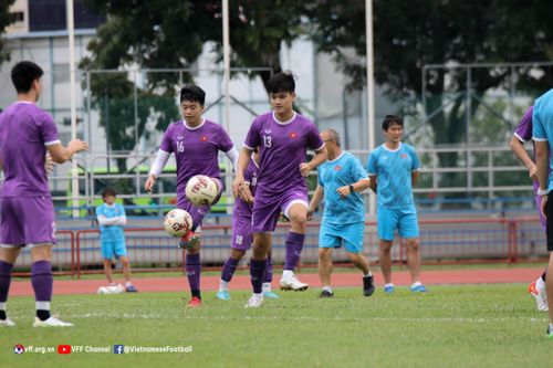 Đội tuyển Việt Nam rèn kỹ chiến thuật, lên các phương án đối đầu Thái Lan