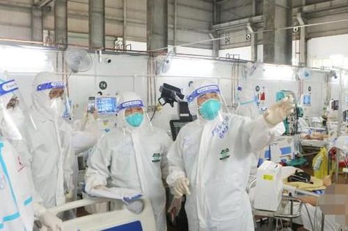 Chủ tịch Thừa Thiên - Huế đề nghị xem xét việc đi học trở lại của học sinh từ chối tiêm vắc xin