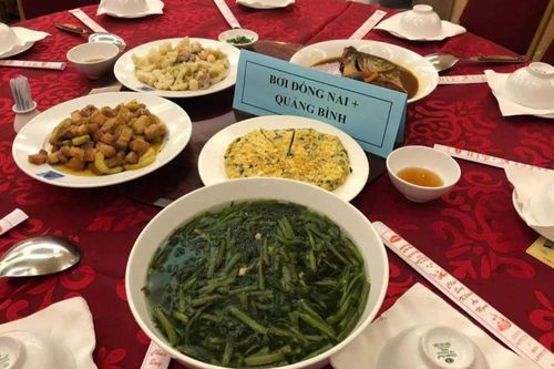 Thực hư 'bữa ăn đạm bạc' của VĐV dự Giải bơi, lặn vô địch quốc gia tại Đà Nẵng?