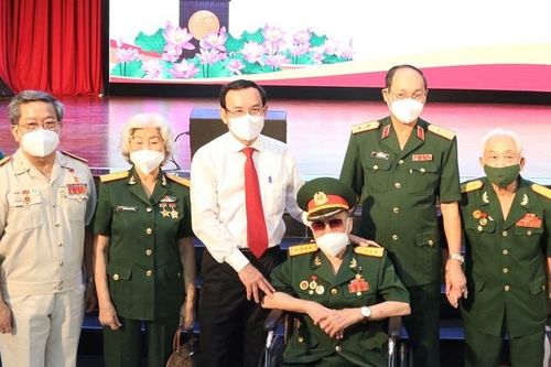 Bí thư TP.HCM chia sẻ về dấu ấn của Quân đội trong cuộc chiến chống dịch