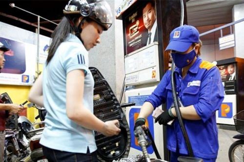 Xăng tăng giá nhớ làm điều này khi đi đổ xăng để luôn 'hời' nhất