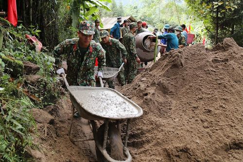 Quân đội chung sức xây dựng nông thôn mới