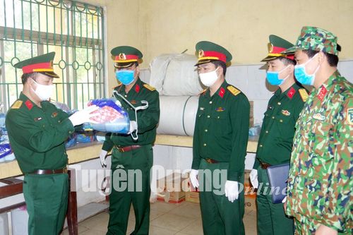 Xây dựng LLVT tỉnh vững mạnh toàn diện 'mẫu mực, tiêu biểu'
