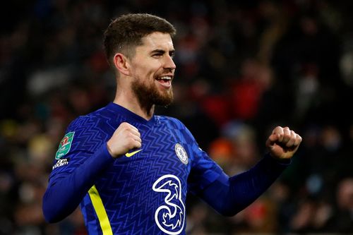 Chelsea vào bán kết League Cup nhờ hai sai lầm của đối thủ