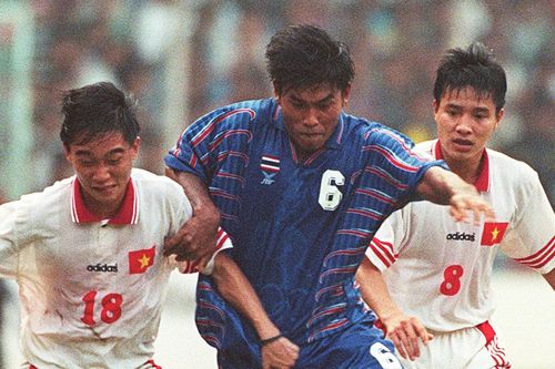Thái Lan từng muốn tránh Việt Nam ở bán kết Tiger Cup 1998