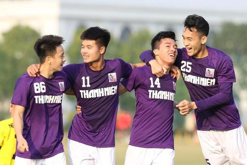 Em họ của Công Phượng tỏa sáng, U21 Học viện Nutifood vào bán kết quốc gia