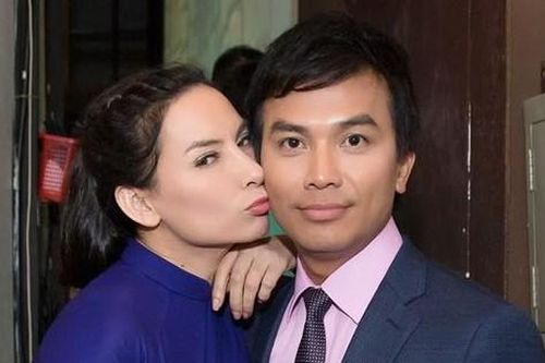 Ca sĩ Mạnh Quỳnh lại gặp biến cố gì liên quan đến Phi Nhung khiến anh vô cùng bức xúc?