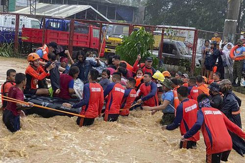 Philippines ban bố tình trạng thảm họa do bão Rai