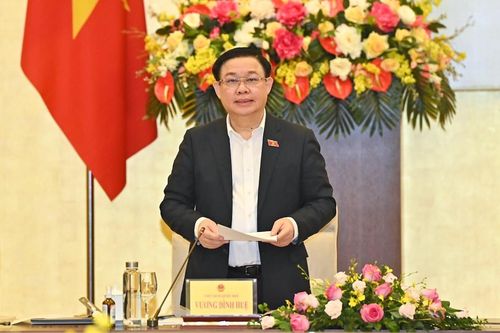 Tỷ lệ ĐBQH chuyên trách khóa XVI là 45%, định hướng đến năm 2045 là 60%