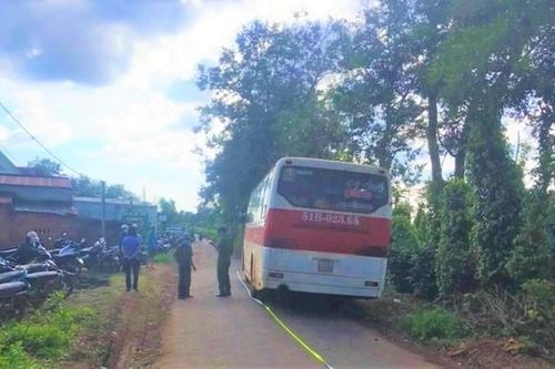 Vụ học sinh lớp 6 ngã từ xe ô tô xuống đường tử vong: Phê chuẩn khởi tố tài xế
