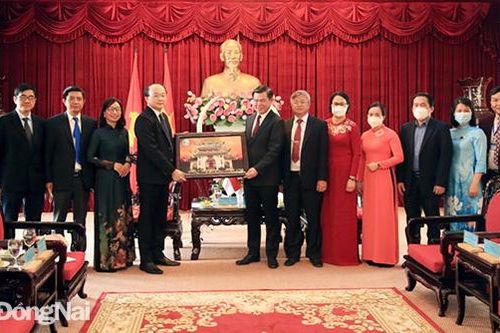Đồng Nai mong đón nhiều doanh nghiệp lớn của Singapore
