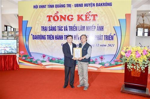 Bế mạc trại sáng tác nhiếp ảnh 'Đakrông trên hành trình hội nhập và phát triển'