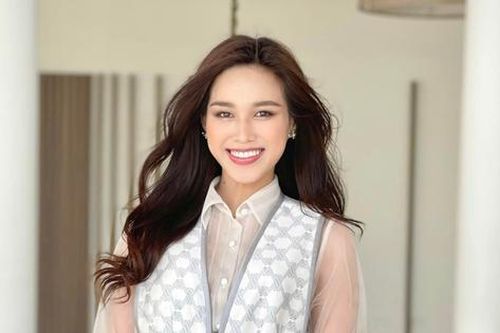 Hoa hậu Đỗ Thị Hà lạc quan điều trị COVID-19