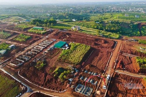 Loạt sai phạm trong việc 'hiến đất làm đường' ở điểm nóng phân lô của Lâm Đồng