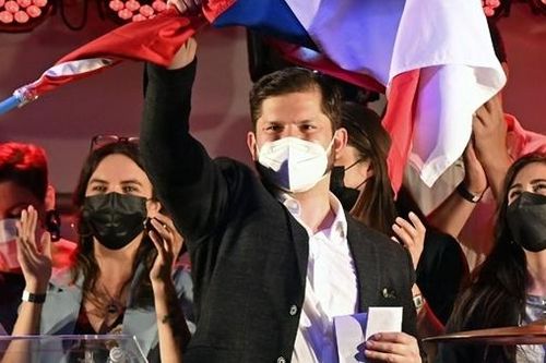Tổng thống đắc cử trẻ nhất lịch sử Chile