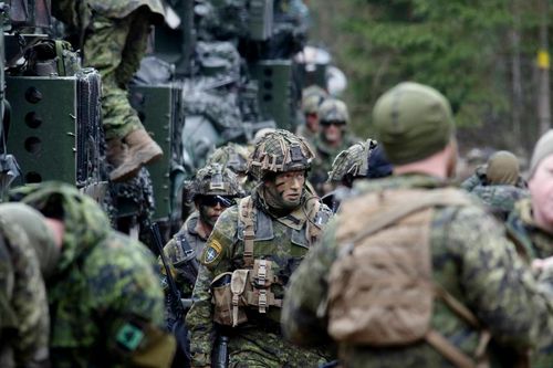 Nga rút hơn 10.000 binh sĩ ở biên giới với Ukraine trở về căn cứ