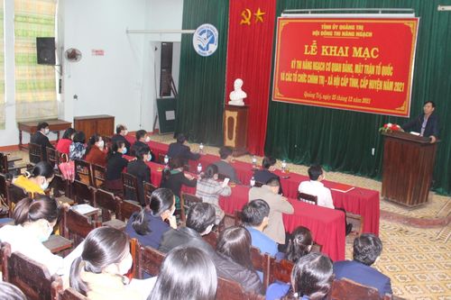 63 thí sinh dự thi nâng ngạch công chức cơ quan Đảng, Mặt trận Tổ quốc và các tổ chức chính trị - xã hội năm 2021