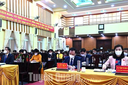 HĐND huyện Chiêm Hóa tổ chức kỳ họp thứ 3