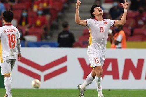 ĐT Việt Nam trở thành cựu vương AFF Cup: Thay đổi để hướng về hành trình xa hơn