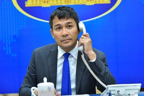 Trao đổi biện pháp thúc đẩy lưu thông hàng hóa qua cửa khẩu biên giới Việt Nam-Trung Quốc