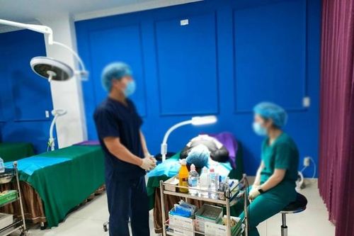 Đột kích phát hiện cơ sở phẫu thuật thẩm mỹ 'chui' ở Đà Nẵng