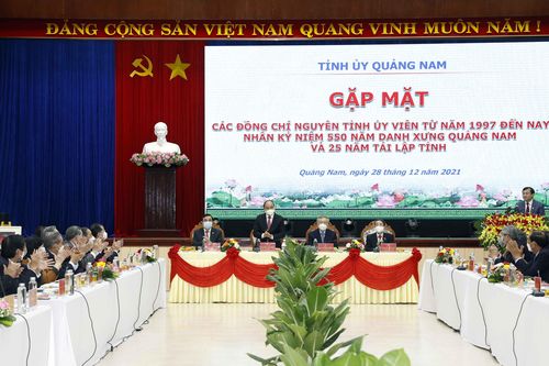 Hình ảnh hoạt động của Chủ tịch nước Nguyễn Xuân Phúc ở tỉnh Quảng Nam