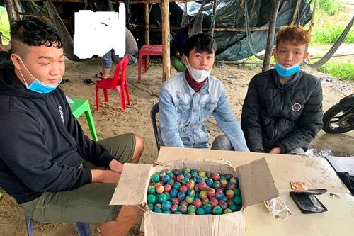 Quảng Nam: Liên tiếp phát hiện mua bán tàng trữ pháo nổ trái phép