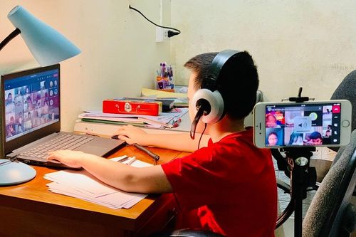 Những nỗi niềm trong học và kiểm tra, đánh giá trực tuyến