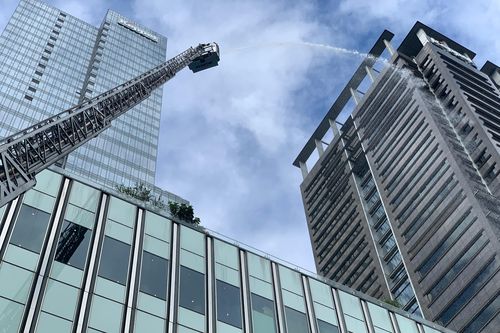 Huy động 600 người diễn tập chữa cháy ở tòa nhà Saigon Centre