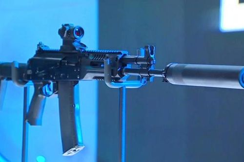 Cận cảnh súng trường tấn công AK-19 không cháy, không chìm của Nga