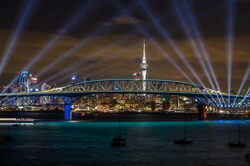 New Zealand bỏ pháo hoa năm mới, chiêu đãi dân bằng 'tiệc ánh sáng'