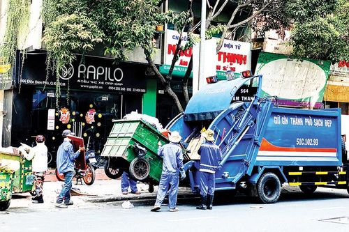Băn khoăn... cân rác tính tiền