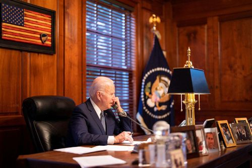 Điện Kremlin: Ông Biden hứa với ông Putin 'sẽ không đưa vũ khí tấn công đến Ukraine'