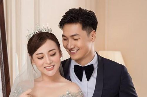 Mạnh Trường - Phương Oanh bất ngờ tái hợp: Quay 'Hương Vị Tình Thân 3' hay gì?