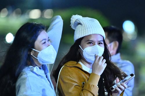 Đà Lạt đông người đón thời khắc sang năm mới 2022
