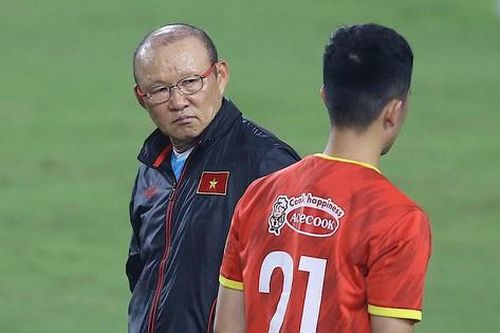 Báo Trung Quốc: HLV Park Hang-seo đang mất dần hào quang