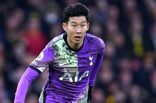Tottenham giành 3 điểm ở phút 90+6