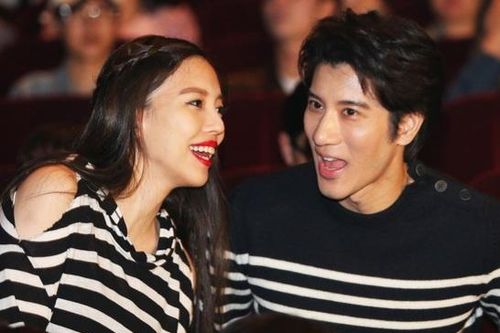 Vương Lực Hoành giành lại quyền nuôi con