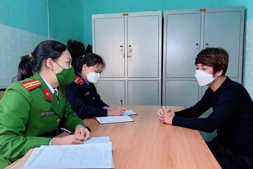 Khởi tố lái xe ô tô truy sát 3 người đi xe máy, 1 người tử vong