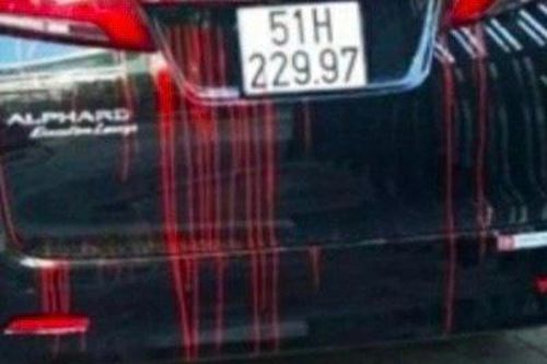 Cả nhà 'sống trong sợ hãi' vì bị tạt sơn, đâm trọng thương