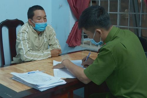 Nam thanh niên chiếm dụng 400 tài khoản Facebook, lừa đảo hơn 10 tỷ