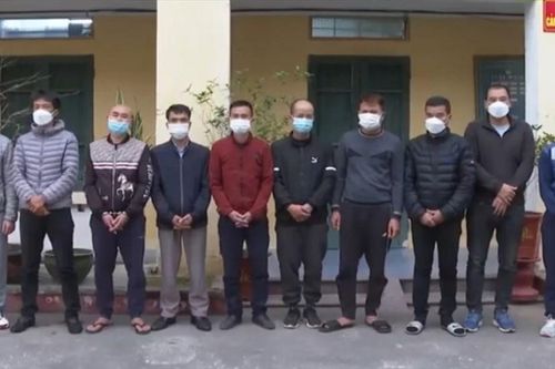 Bắt 1 giám đốc của 3 công ty là 'ông trùm' đường dây cá độ bóng đá hơn 8.400 tỉ đồng