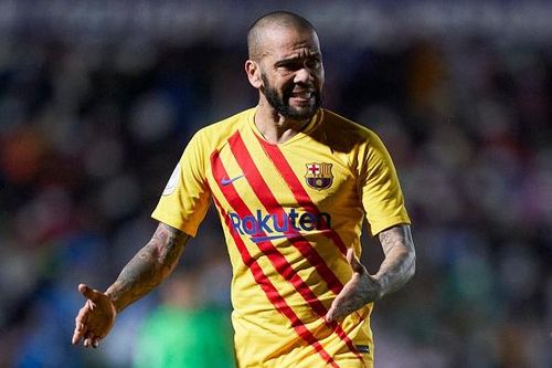 Barcelona chật vật thắng đội hạng ba