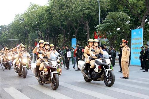 Phó Thủ tướng Thường trực phát động Năm An toàn giao thông 2022