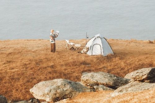 Cắm trại trên đảo Gureopdo mùa cỏ cháy