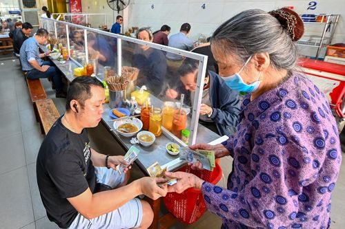 Những khu vực nào ở Hà Nội không được ăn uống tại chỗ?
