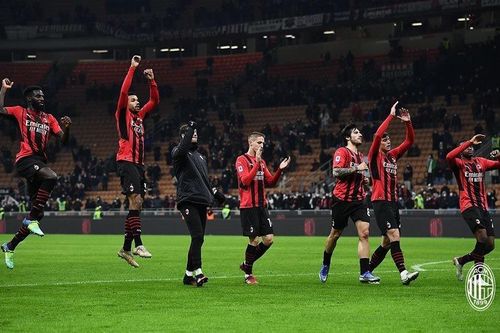 Serie A: AC Milan khiến AS Roma của HLV Mourinho rời xa top 4