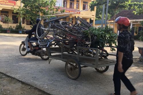 Hơn cả nghĩa thầy trò